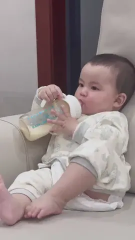 Nay hong khoẻ đó #viabexinhyeu #embedethuong♥️ #nhavia2vach 