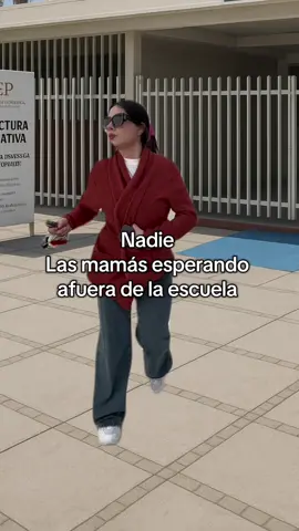 Jajaja todas actúan igual o solo es mi imaginación? #asmr #mamas #mamaehija #madresdefamilia #familia #humor 