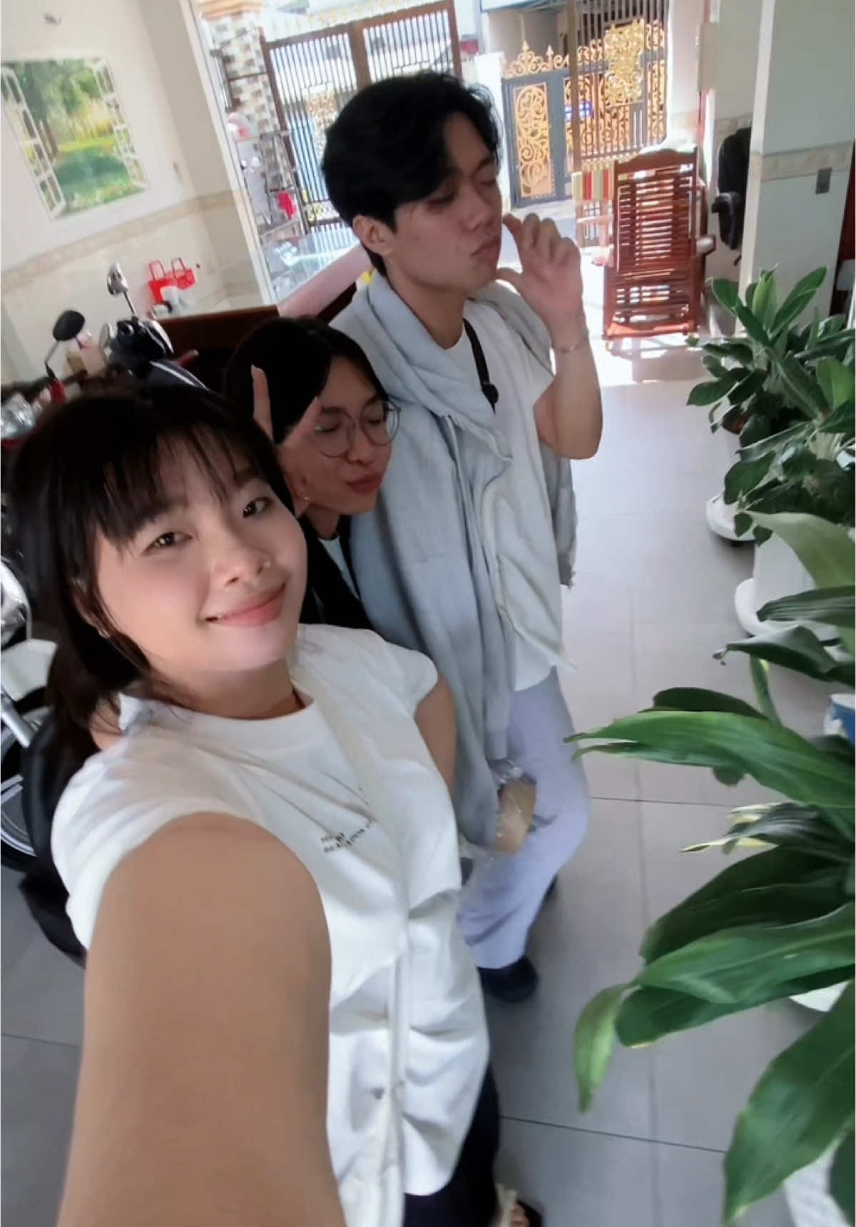 Gần mực thì đen gần thiên nhiên thì thư giãn gần anh Nhân thì cười sản 🤣 @người Việt gốc mì cay 🫦 #xuhuong 