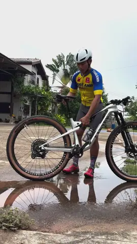 จะพุ่งอะไรขนาดน้านนนนนน #mseries2024  #vispbuildercycling #รีบมาเป็นเจ้าของกันนะคะ #VispBuilder2025 #ปั่นสบาย #Mars