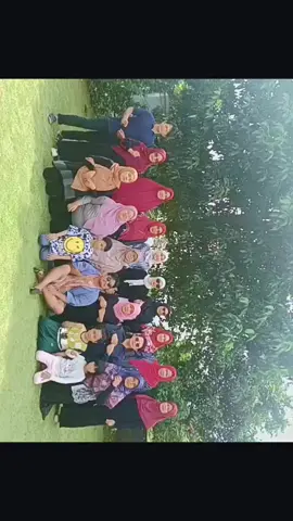 Kapan lagi bisa di ajak tik tikoan mamak² ini wkwkwk #rekankerja #job #pensiun 