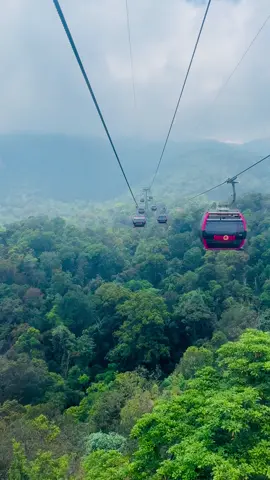 Cáp treo Bà Nà Hills  #banahills #captreo #danang