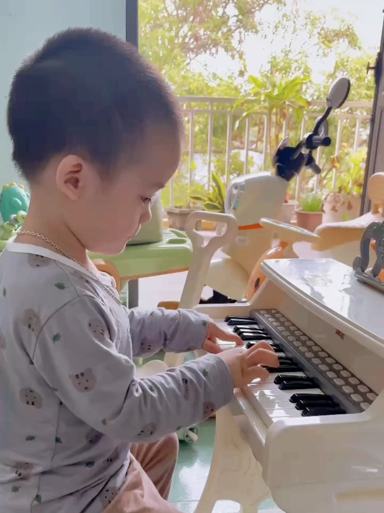 piano #nuoicon #mebe #xuhuong #bimnhakhoaisan #piano #pianocover 