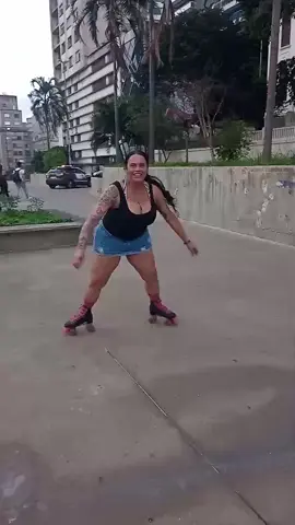 dia incrível cadê vc !! bb