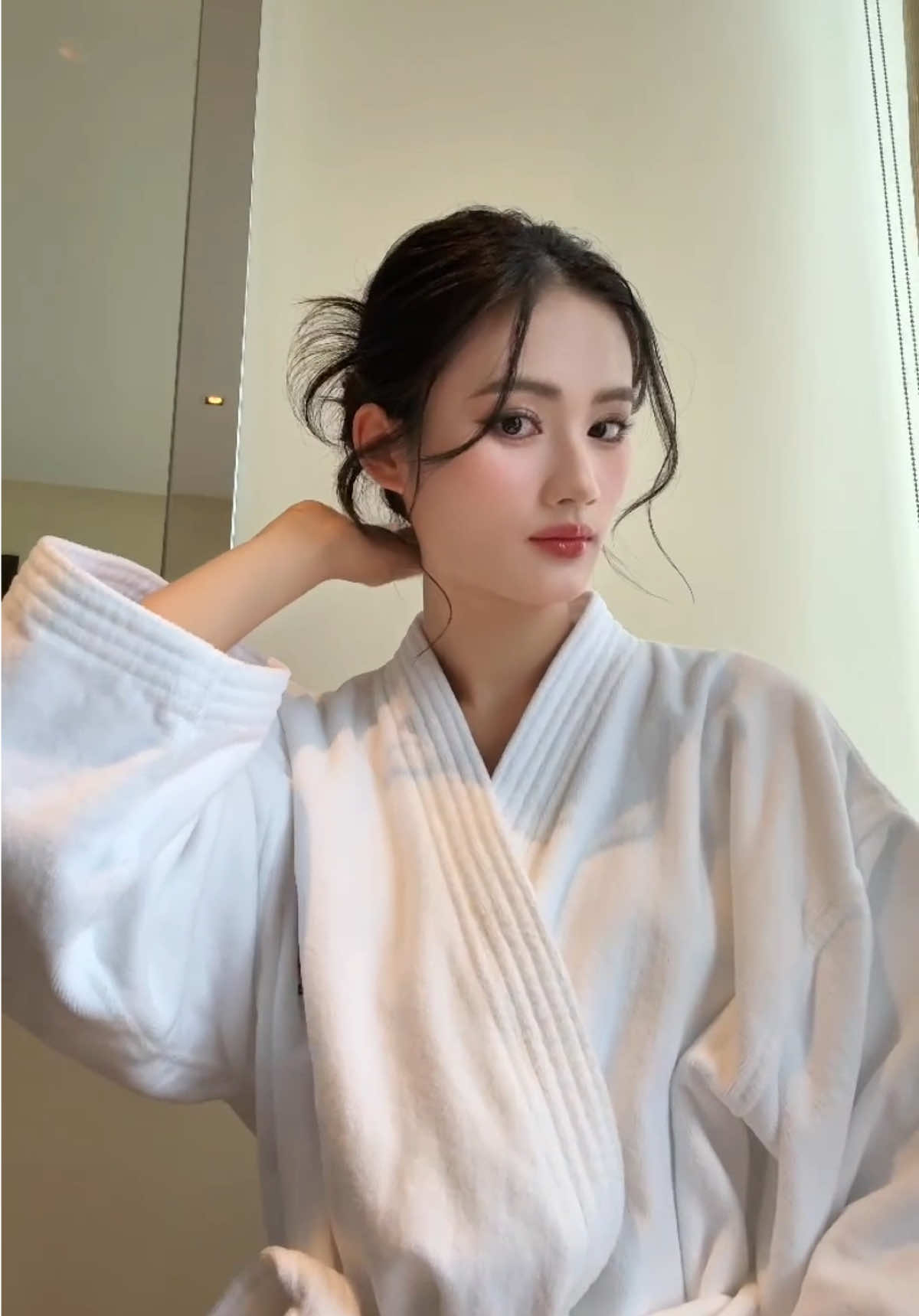 Cùng Nhi chuẩn bị cho layout hôm nay nhé #HuynhTranYNhi #MissWorldVietnam2023   #RoadtoMissWorld #MissWorld #72MissWorld #MissWorldInTelangana #WEILAIYA #MarvisVietNam #CharmePerfume #Ecochic #Nucos #Glutamax #PowerEnglish #Citigym #Kakapo  #Vietjet #trungnguyenlegend #tridenthyderabad #tridenthotels 