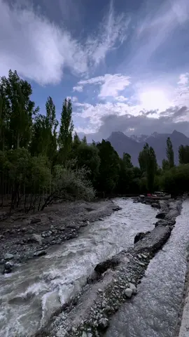 میرے دھیان کی دہلیزیں 
