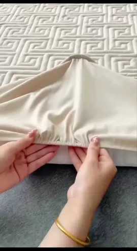Waterproof bed cover 0993535315 #bedsheets #bedcover #matressprotector #waterproofmatressprotector #አንሶላ #fyp #ethiopian_tik_tok🇪🇹🇪🇹🇪🇹