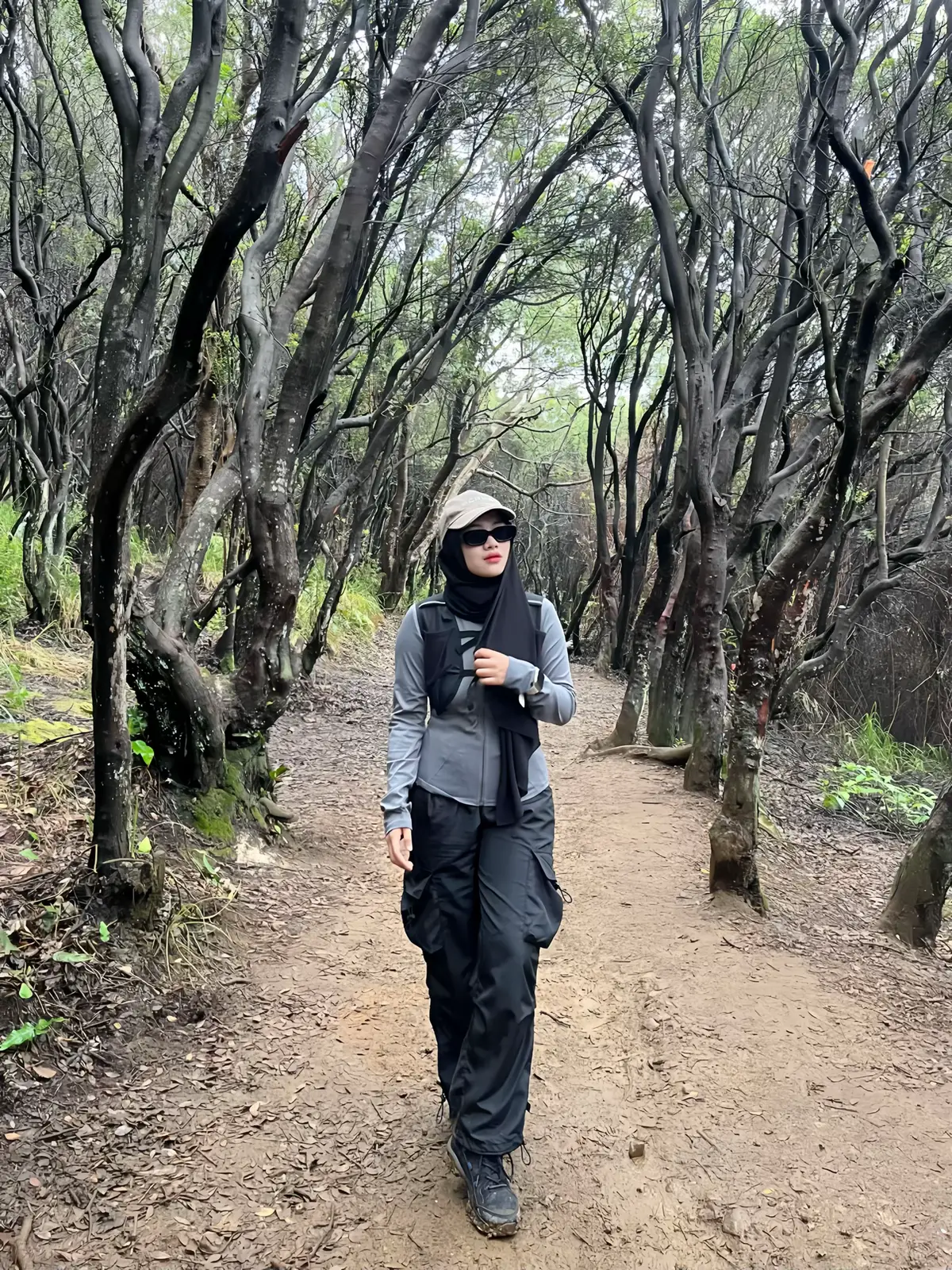 Papandayan dengan segala keindahannya ⛰️🥺🩷  #papandayan #hikingadventures #Hiking #mountain #explore #tektok #pendakigunung #papandayanmountain #tektokgunung #fyp #xybca 