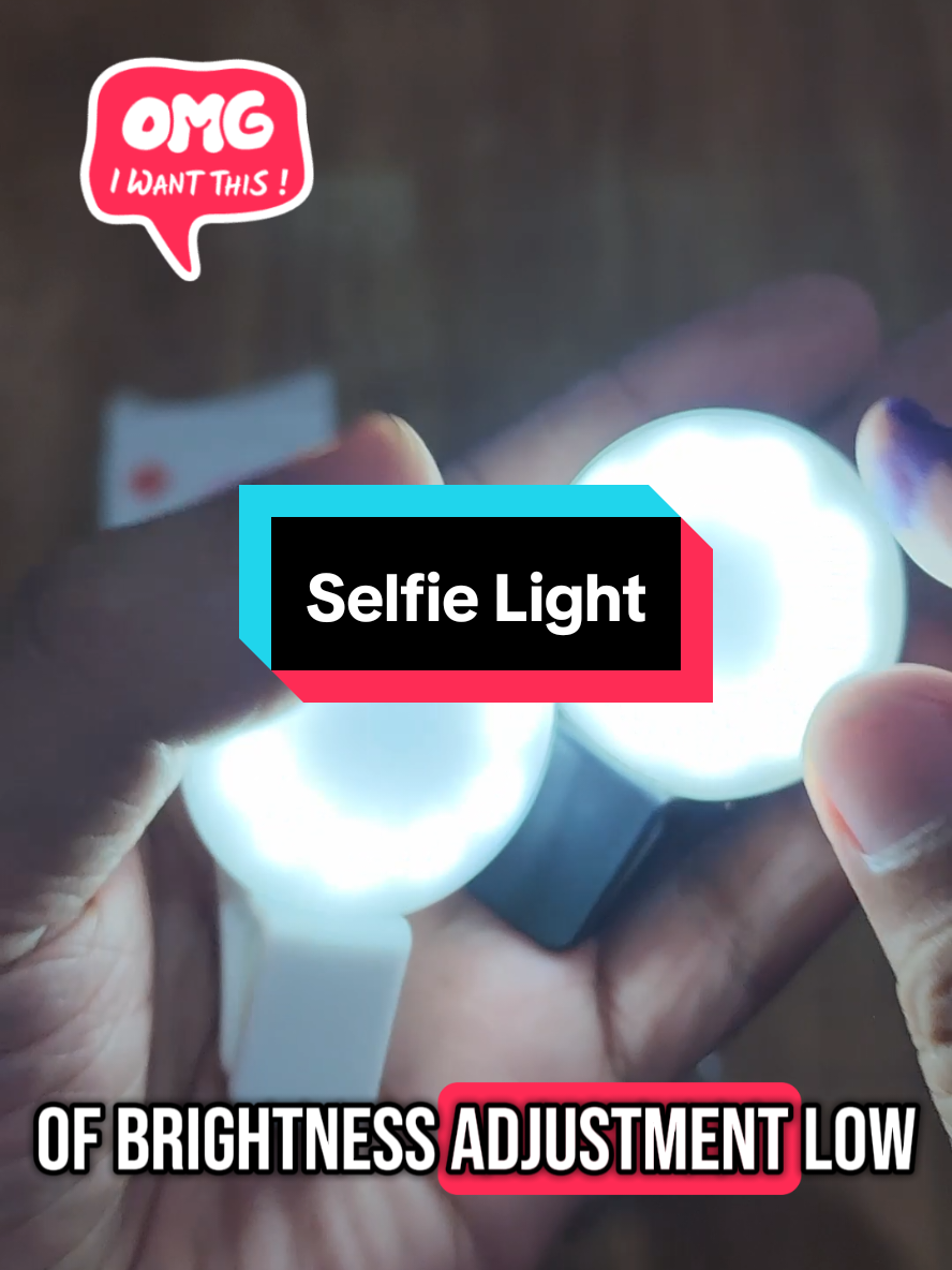 Selfie Light Ang Smartphone Selfie Light na ito ay perfect para sa mga content creator, selfie lover, at kahit sa video calls! ✨ Super liwanag para sa flawless na kuha ✨ May 3 levels of brightness – sakto sa kahit anong lighting ✨ Rechargeable at matagal bago malobat – less charging, more shooting! ✨ At ang pinaka-panalo? MURA LANG! Sulit na sulit sa presyo! Perfect para sa TikTok, at iba pang social media Get yours now! #selfielight #filllight #smartphoneselfielight #cameralight #minilight 
