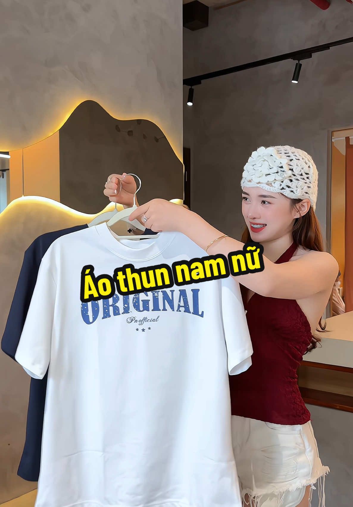 COMBO 2 Áo Thun Nam Nữ #nguyễn_thuý_hiền 