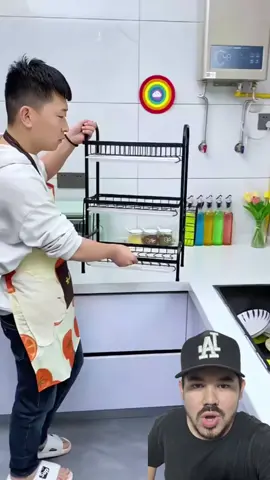 🧽 Una cocina organizada se nota… y se disfruta. Este escurridor de 3 niveles tiene espacio para todo sin ocupar de más. ✔️ Platos, cubiertos, vasos y más, cada cosa en su lugar ✔️ Bandejas que recogen el agua sin ensuciar la encimera ✔️ Resistente, fácil de limpiar y con diseño funcional 🧼 Orden que se ve… y se queda #escurridor #cocina #limpieza #cocinalimpia #lasmegaofertas