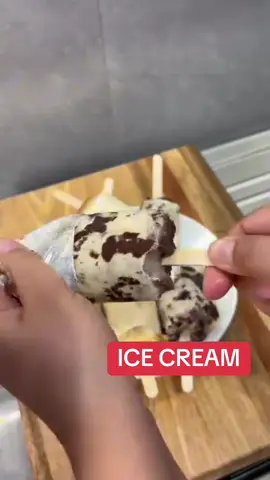 3 Ingredients Ice Cream #icecream #homemade #pagkaingpinoy #Recipe #filipinofood #pinoyfood #fypシ #dessert #meryenda #foodies 