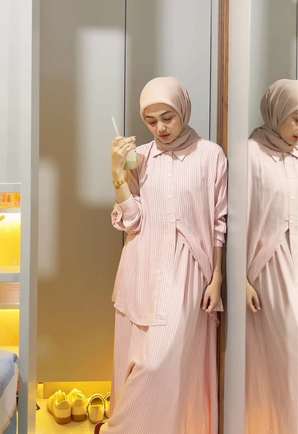 suka sekali one setnya warna pinkeu🤏🏻🌸