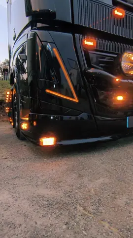 truckspotting truck girl truck videos truck cars truck driving truck driver#hollandstyle🇳🇱😍👌 #truckspotting  #camion #2025@Sarah Gbls @malo4120 @Marcel_truck_29 @truckspottinggrandouest @Zoé🫶🏻🚛💨 @Tristan🚨✌️🇫🇷 @Alizéa🫣 
