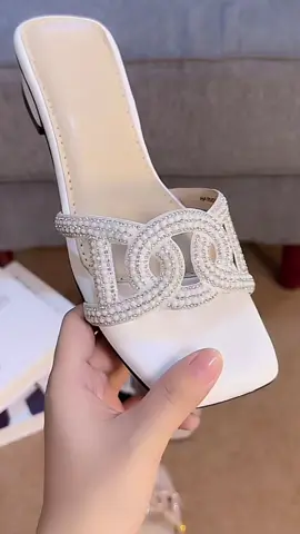 Bluebells HARMONI Sendal Slop  #sendalwanita #sendalwanitakekinian #sendalheels #sendalpesta 