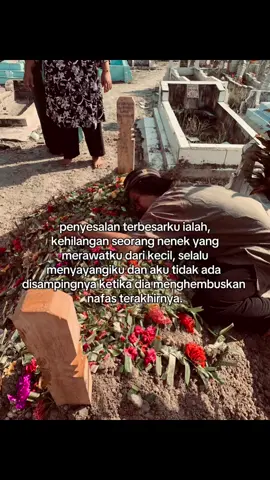 yang aku takutkan beneran terjadi, padahal nenek pengen lihat aku sukses🥰👼🏻✨🥀🥹🥹 #grandma #anakrantau #alfatihah #surgatempatmu 