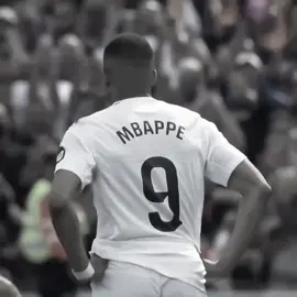 اسمر حبيبي✋🏿#كيليان_مبابي #لاعب_كرة_قدم #ريال_مدريد #ريال_مدريد_عشق_لا_ينتهي 