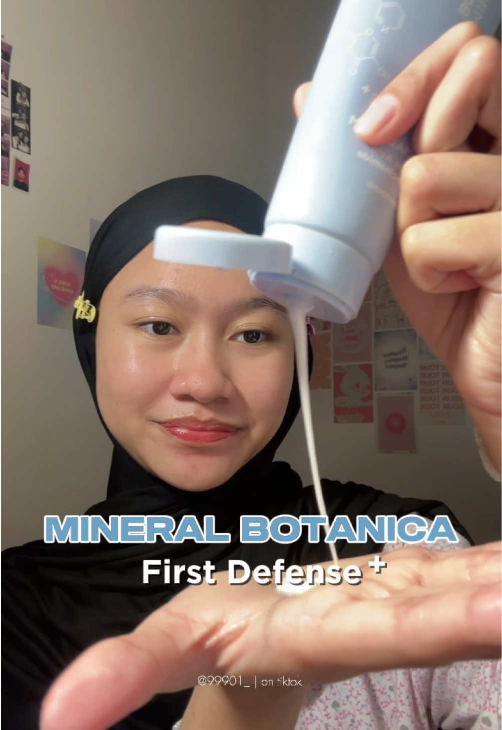 dari muka kusem jadi cerah bngt‼️😋🫵🏻💖#fyp #skincare #skincareroutine #skincareproducts #mencerahkankulit #facialfoam #facialwash #skincaretips #anaksekolah #hargapelajar #murahmeriah #foryoupagе #skincareviral #mineralbotanica #BlueBrightening #FacialFoam #foryoupagе #4u 