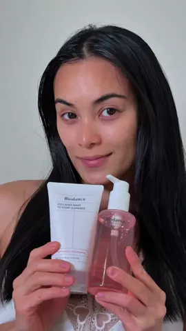 gifted by Biodance  Achieve clearer, more radiant skin with the Biodance Collagen Cleansing Duo! ✨ This dynamic duo effortlessly dissolves makeup and impurities while hydrating your skin. Say goodbye to dullness and hello to a fresh, glowing complexion! @Biodance Store US #biodancecleansingfoam #biodnacecleansingoil #cleansers #skincare #glowingskin #collagen #skincareroutine #naturalskincare #beauty #SelfCare #doublecleanser 