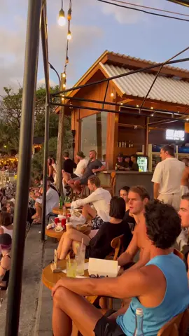 Video mentahan guys di pake ya,, buat prank di story kalian😅😂🙏 #promomakangajian #travelhematramadan #JelajahRamadan #murahnikmatlezat #fypage #sunset #sunsetlover #videomentahan #mentahanvideo #canggu #pantaicanggu #fypシ゚ #fyptiktokviral #fyp #fypberanda #fyppppppppppppppppppppppp 