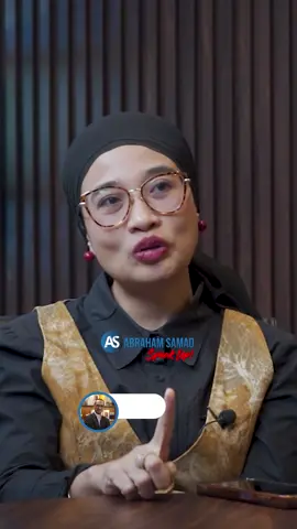 Akibat PHK & kemiskinan. Okky Madasari: awas ancaman kerusuhan sosial di depan mata. Saksikan selengkapnya di youtube Abraham Samad SPEAK UP.  Jangan lupa subscribe, comment, like, & share!