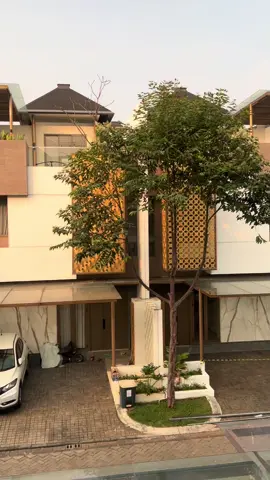 Romanticizing my saturday morning 🤎 w @claudiadm5_  #fy #fypage 