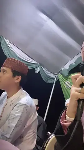 Masha allah @tutirhm𐙚˚⊹  sampe engap mbekingi @Opabrow 😪😪#hadroh #hadrohsholawat #sholawat #sholawatan #hadrohviral #alfurqotunnajiyah #padahariini 