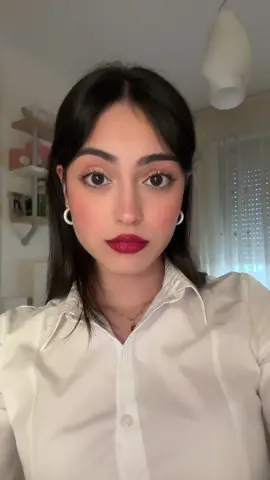 👸🏻
