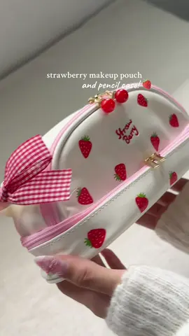 this cutie doubles as a makeup pouch and a pencil case! 🍓🍰✏️💞🎀 #strawberrypouch #makeuppouch #pencilcase #makeupbag #makeuporganizer #stationarypouch #cutepencilcase #schoolessentials #pinkpouch #cutepouch #pouchmakeup 