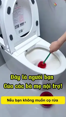 Không cần chà rửa mỗi tuần vì đã có bé gấu này lo hết rồi! Chỉ cần thả vào két nước, mỗi lần xả là toilet sạch tinh, thơm tho như mới. Nhỏ mà có võ thử là ghiền #vienthaboncau #khumui #dietkhuan #giadungthongminh #kienreview #smellgoodfeelgood #meovat #bikip #xuhuongtiktok #tienichcuocsong #mẹbimsua #giadungtienich
