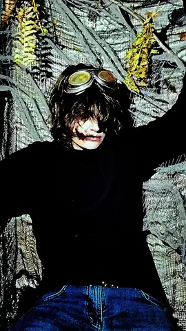 Low-key regretting my haircut 💔 . . . . #emo #punk #goth #goth #jtk #jeffthekiller #creepypasta #horror #scary #cool #funny #Makeup #fypシ #grunge #rock #fortnite #ticcitoby #ticcitobycreepypasta #ticcitobtcosplay #slenderman #proxy #slendermancreepypasta  #marbelhornets #cool #makeup 
