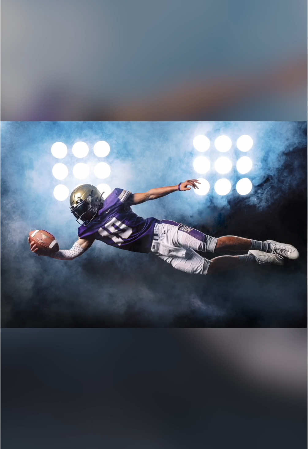Let’s see your best dive!!   Football media day dives, which was your favorite?  #offcameraflash #football #sportsphotographer 