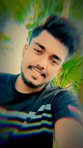 তাকে ঠেকানোর জন্য পায়ে পর্যন্ত ধরেছি 🙂💔#foryou #idunfreeze #foryoupage 