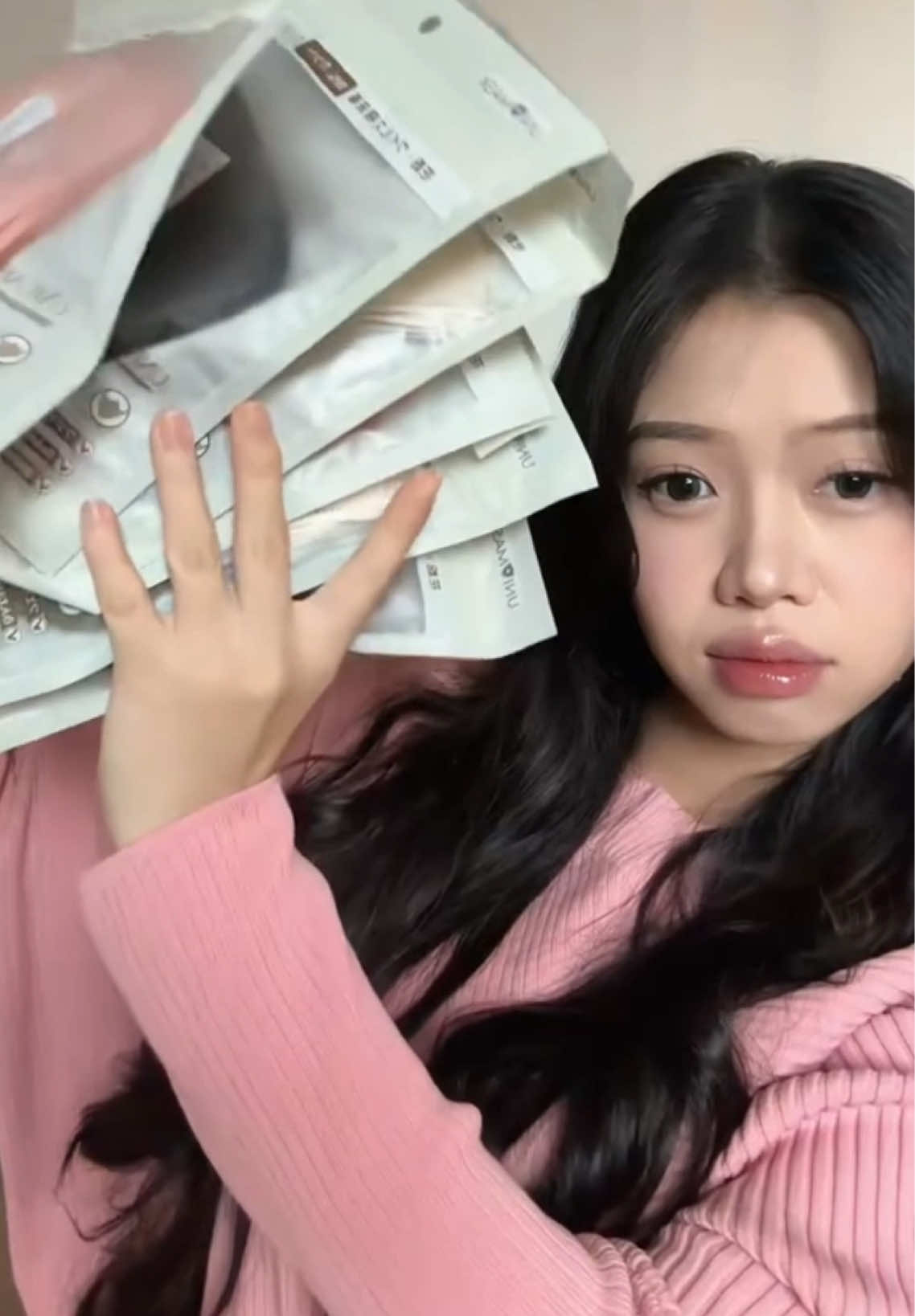 Em khẩu trang 6D này dùng siêu thích luôn. Nay đang có trợ giá mn mua dùng thử nha #unicare #khautrang #khautrang6d #fyp #khautrangchongnang 