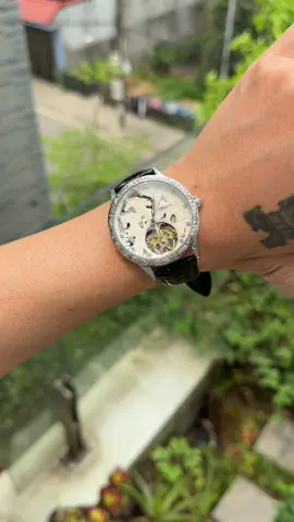 Bức tranh chúa Sơn Lâm  sẽ ở trên tay các anh zai