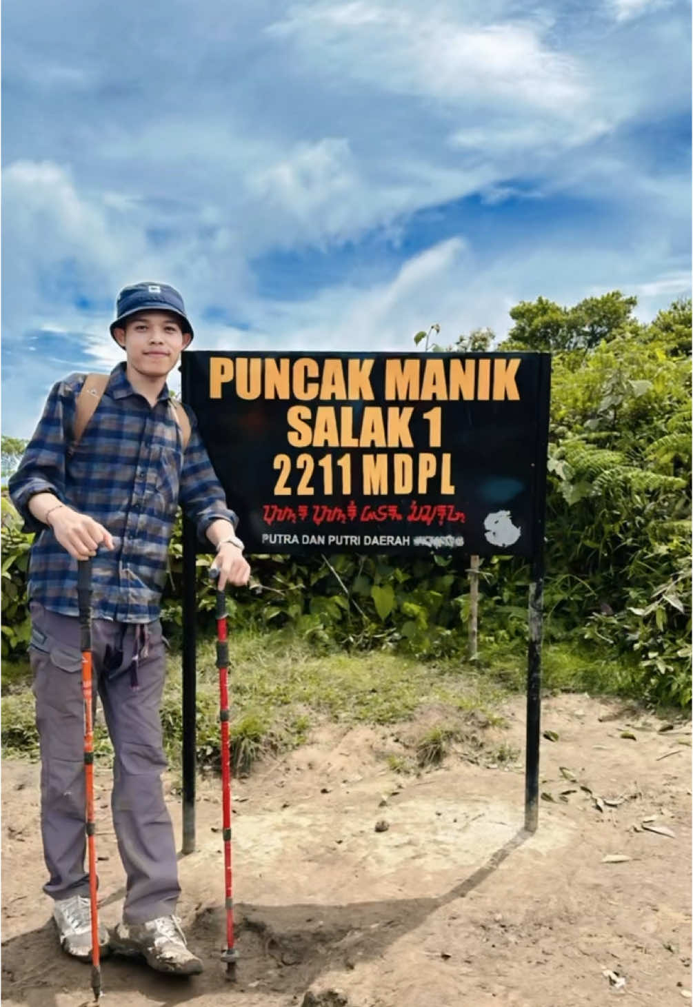 gn.salak 2211 via cimelati,kawasan dilarang culun🫡💃✌️ #adindathomas #salakmountain #gunungsalak #viacimelati #fyp #foryoupage 
