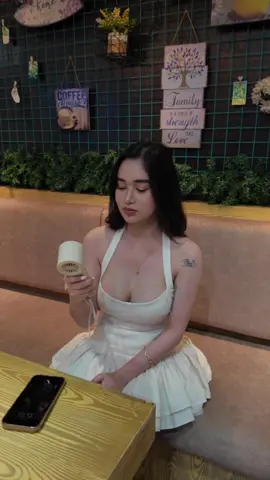 How this song makes ✨me feel✨