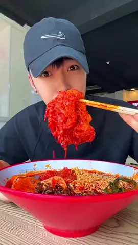 Mukbang eat #foodchinase #food #eatwithboki #boki #mukbangkorea #mukbangvideo #viralvideo #eating #bokimukbang #trend #chinesefood #china  #foryoupage #crunchysounds #eatingshowasmr #eatwithme #eatingshow #cookies #croissant #eatingmcdonalds #foryou #bigbites #mukbangasmrtiktok #fyp #bestasmr #foodtiktok #asmrfood #crunchy #asmreating #mukbangeatingshow 