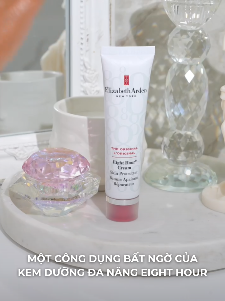 Một công dụng bất ngờ của Kem dưỡng đa năng Eight Hour - Dưỡng ẩm cho tay & ngón tay 💧 Ngoài các tác dụng nổi tiếng như dưỡng môi, mặt, cơ thể và làm dịu các vết khô nứt, các vết thương ngoài da, kem dưỡng đa năng Eight Hour từ Elizabeth Arden còn được dùng để dưỡng ẩm cho đôi tay của Nàng ✨ Mua ngay tại giỏ hàng chính hãng Nàng nhé! #elizabetharden #elizabethardenvietnam #eighthour #eighthourcream