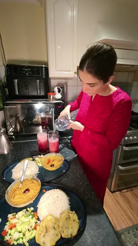 today I made our favourite dish #inspiration #motivation #pakistan #unitedkingdom #cooking #cleaningmotivation #CookingHacks #cookingtiktok #pakistan #DailyRoutine #minivlog #cleaninghacks #familytime #FamilyFun 