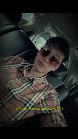 🤨🤨 #xuhuong #fyp 