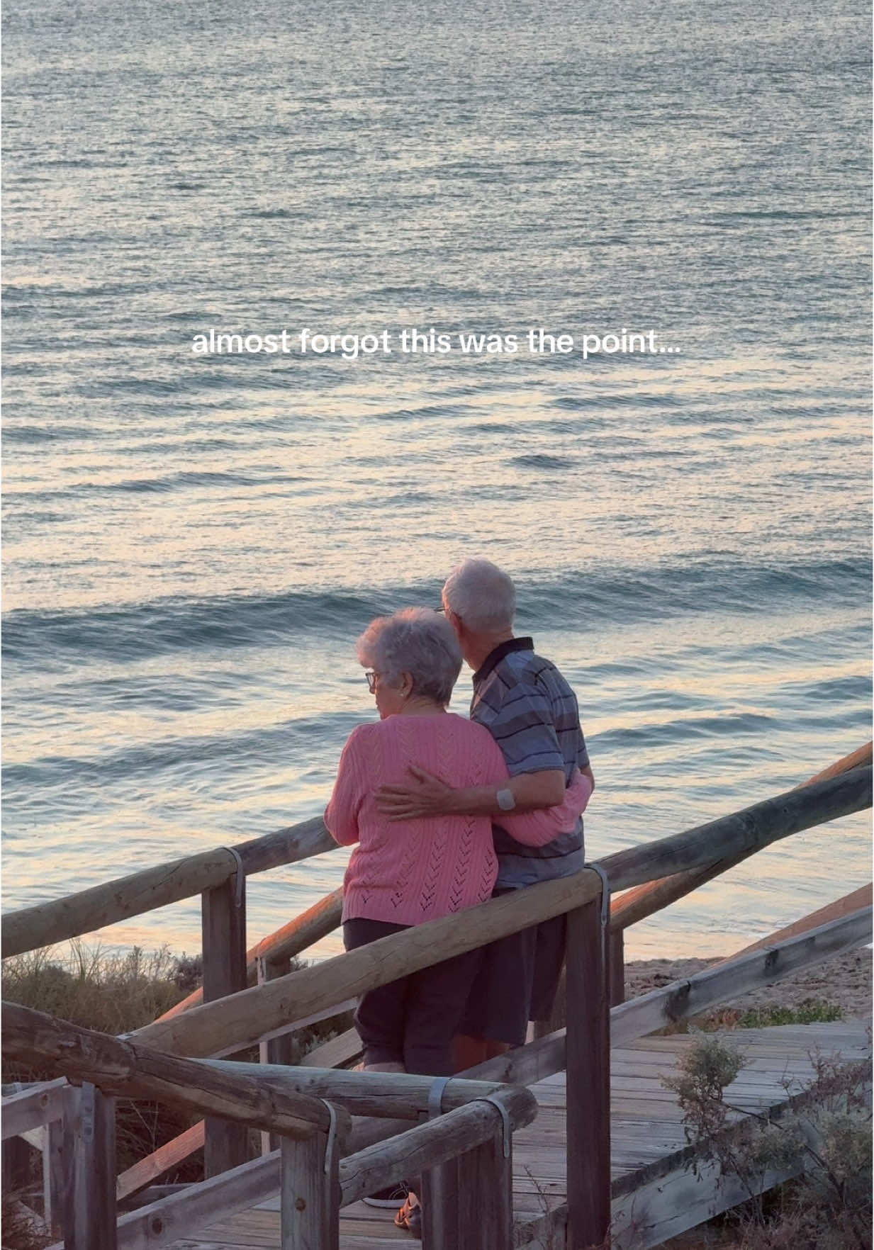 random couple I seen on my sunset run 🙂‍↔️🥺
