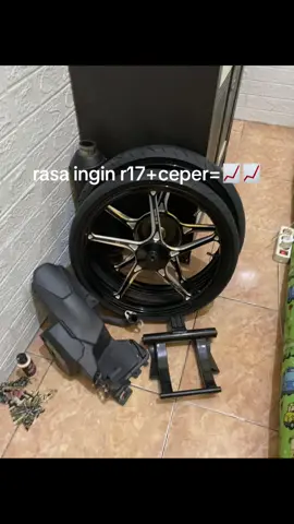 sekarang motornya jerapah😹#vazkyy #variomodifikasi #vario125new #fyp #xycba #penggunaring17 