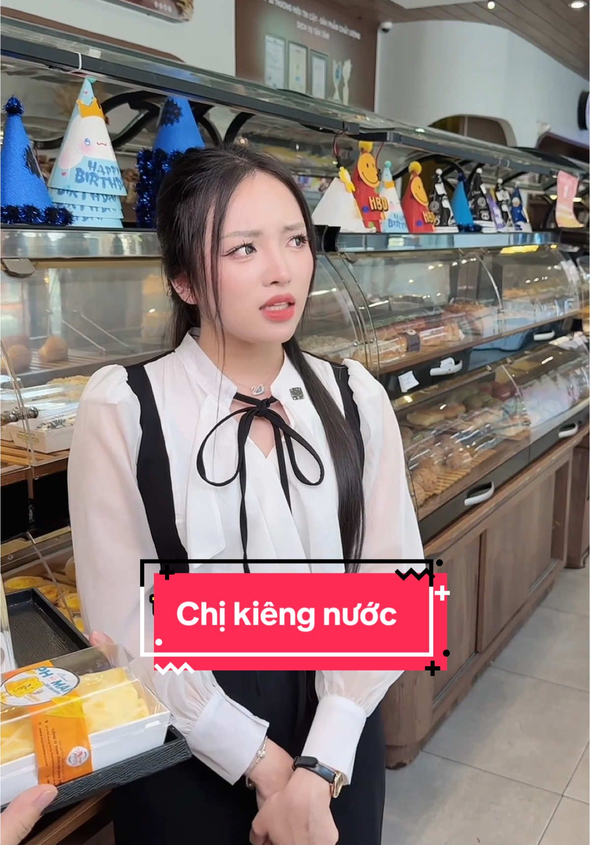 Chị kiêng nước #sapobakery #tiktokvietnam #tiktokgiaitri @Châu Chấu @Thắng Không Kịp 