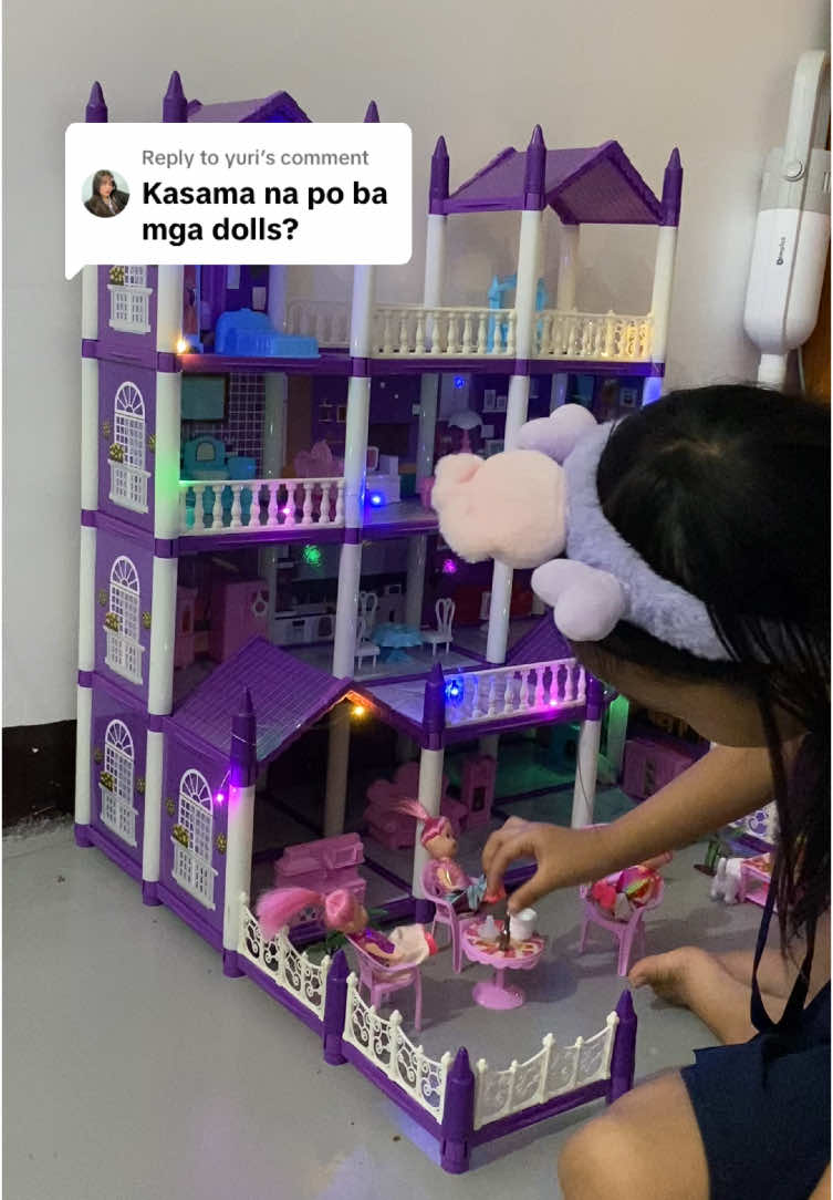 Replying to @yuri yes po lahat ng nakikita nyo ay kasama po with lights na din sya 🤭☺️ #dollhouse #doll #barbiehouse #barbiedollhouse #toysforkids #barbie #foryou 