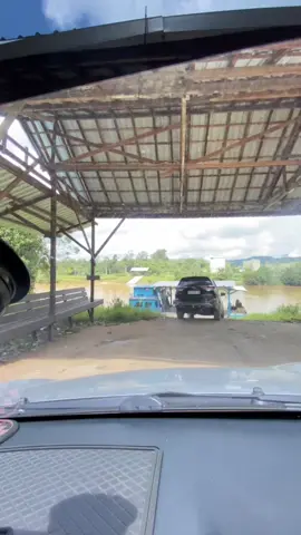 Ferry penyeberangan teluk lawah #travellintasmiripalangkaraya #tumbangmiri #tewah #lintaspalangkarayakualakurun #palanglarayakotacantik #masukberandafyp #lewatberanda 