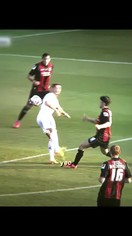 Ronaldo's Back Heel Goal 🥶 #cristianoronaldo #cr7 #realmadrid #skills #football #edit