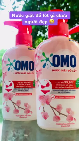 Nước giặt đồ lót hàng chính hãng của omo. Chuyên dùng cho đồ lót nên sẽ vô cùng dịu nhẹ, giặt sạch và khử nấm, vi khuẩn cực tốt