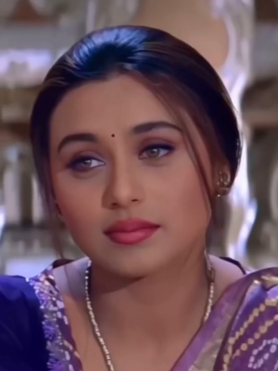 Beautiful of Rani Mukherjee 😍 #ranimukherjee #ranians #bollywoodsong #bollywoodlover 