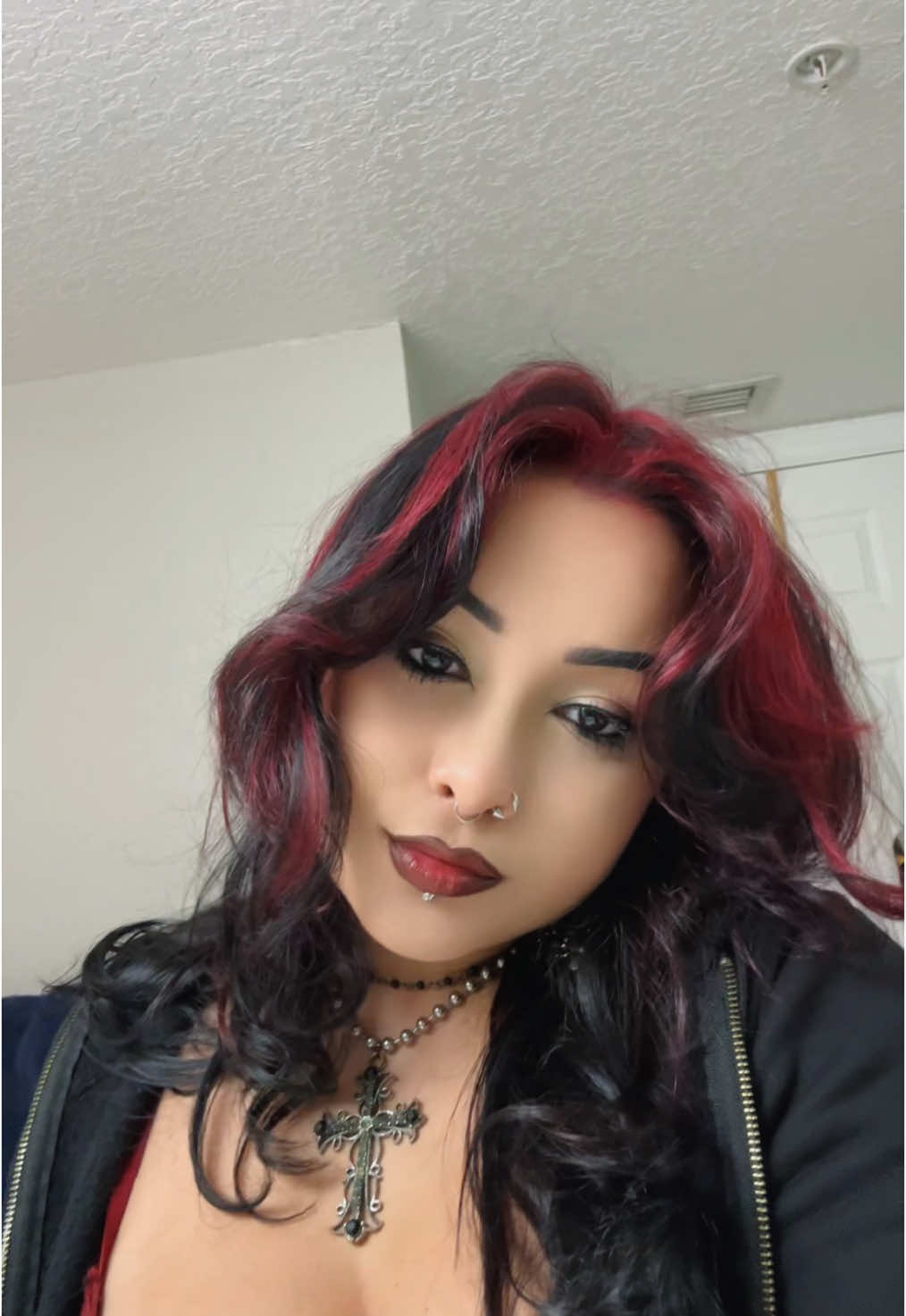 God this hair is everything 😩❤️ #redhair #alt #hairtransition 